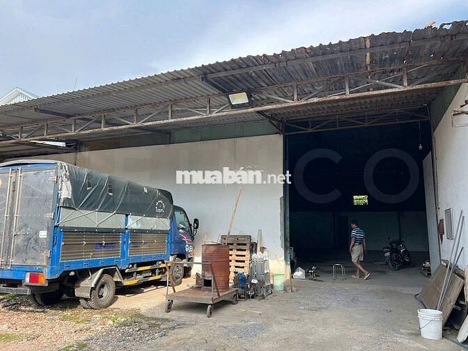 Kho xưởng 370m² nhánh đường gần cầu Cái Răng