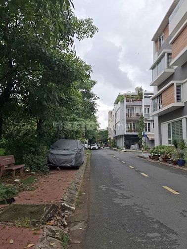 Bán nhà mặt tiền Đỗ Pháp Thuận phường An Phú Quận 2 giá 35 tỷ