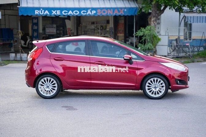 Ford Fiesta 2017 1.5 AT Sport - 746000 km