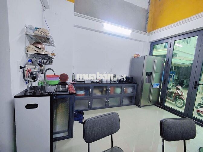 KTX NỮ NGAY ĐH NÔNG LÂM - ĐH SƯ PHẠM KỸ THUẬT