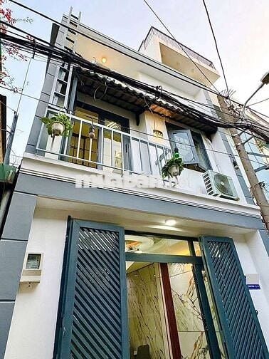 Nhà đẹp ở ngay quang trung p11 gò vấp 3T hẻm 3m thông chỉ hơn 3 tỷ