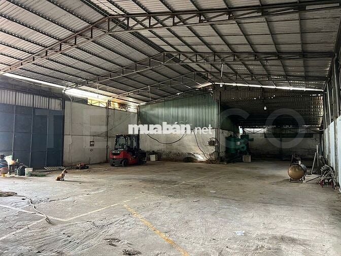Kho xưởng 370m² nhánh đường gần cầu Cái Răng