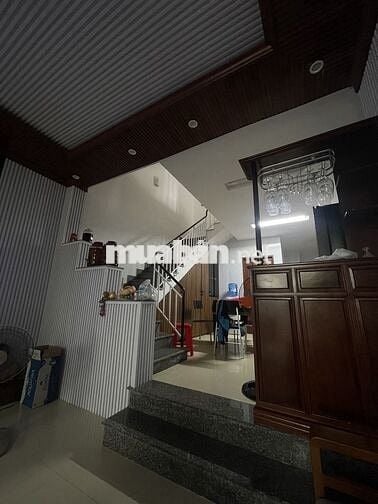 Bán chính chủ căn nhà mặt tiền Dương Đình Nghệ cách biển 600m