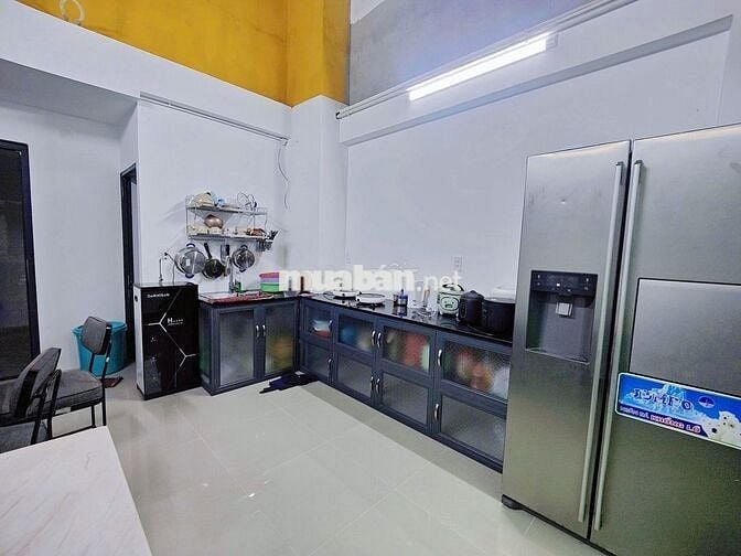 KTX NỮ NGAY ĐH NÔNG LÂM - ĐH SƯ PHẠM KỸ THUẬT