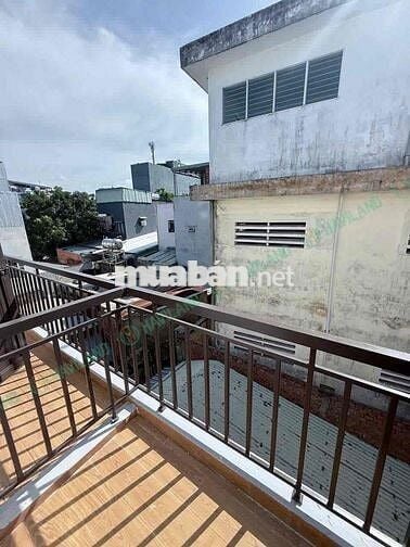 CĂN DUPLEX MỚI 100% GẦN ĐẠI HỌC KINH TẾ