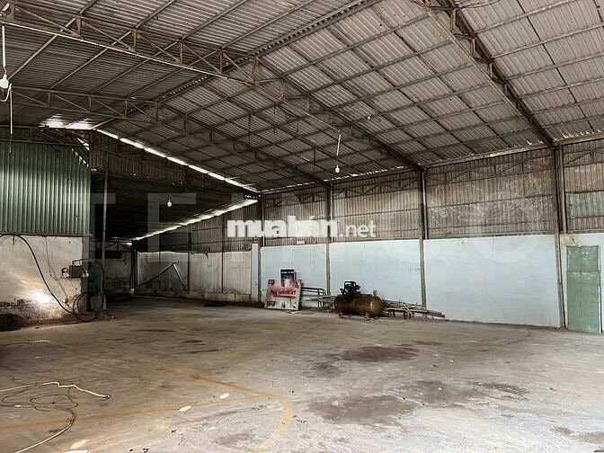 Kho xưởng 370m² nhánh đường gần cầu Cái Răng