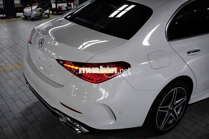 Mercedes Benz C Class 2025 C300 AMG