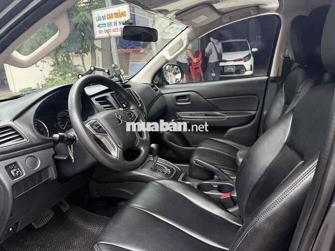 Mitsubishi Triton 2020 4x2 AT xe còn rất đẹp