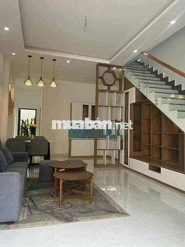 Nhà hẻm 217, Phú Hoà,DT: 5x18, thổ cư: 60, đường thông, 3PN,sân xe hơi