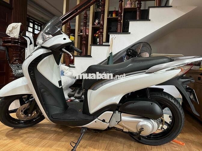 Cần bán xe sh 150cc việt kiều ý ,gd su dung it