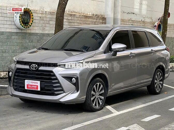 Toyota Avanza Premio 2023 CVT - 103.000 km