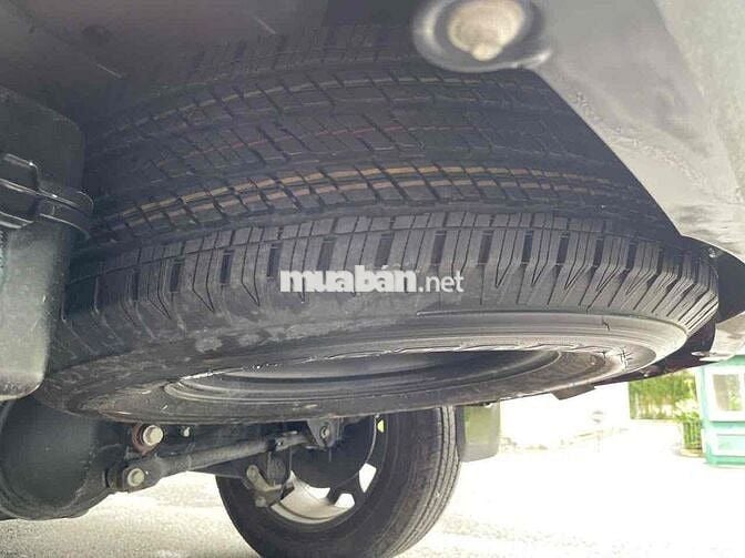 Ford Everest 2023 Titanium 2.0L 4x2 AT - 8600 km
