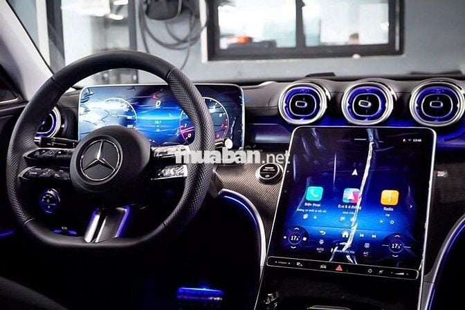 Mercedes Benz C Class 2025 C300 AMG
