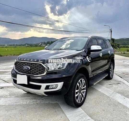 Ford Everest 2022 Titanium 2.0L AT 4x2 hãng bán
