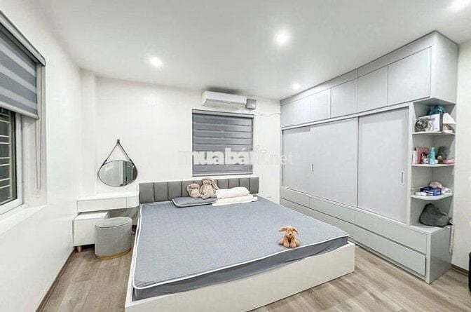 Bán chung cư HTT Tower 197 Trần Phú, Hà Đông, 132m2, 3 pn, 2 vs
