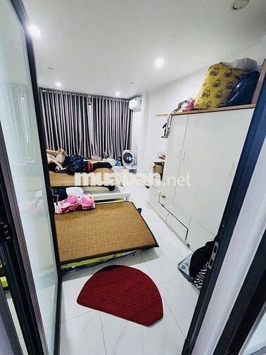 Bán nhà Phúc Tân , dân xây 4 tầng, 16m2, 4.95 tỷ