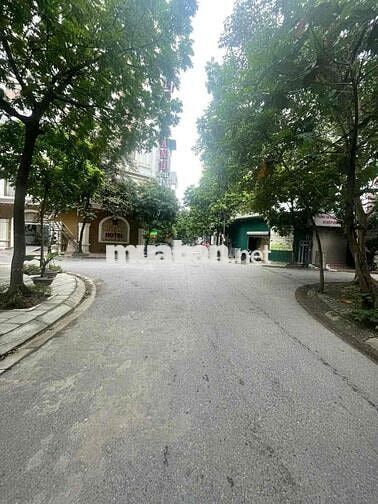 Bán đất Cổng Đồng La Khê Hà Đông 50m Mt4.2m -Giá 11.45 tỷ