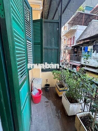 TẬP THỂ PHỐ HỒNG PHÚC  -TRUNG TÂM HOÀN KIẾM - 6 TỶ
