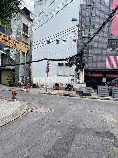 🌟 CHO THUÊ NHÀ MẶT TIỀN TRUNG TÂM QUẬN 10 - 5.5X26m , TRỆT , 2 LẦU. 🌟