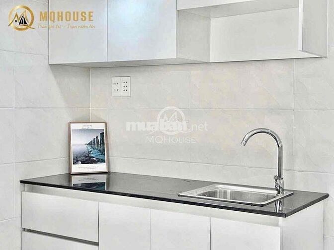 DUPLEX CỬA SỔ TRỜI ĐẦY ĐỦ TIỆN ÍCH QUA VHU 5p