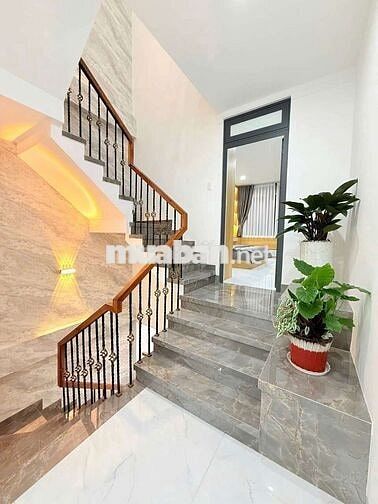 Bán nhà mới 100% siêu đẹp MT Trần Khát Chân TTTP