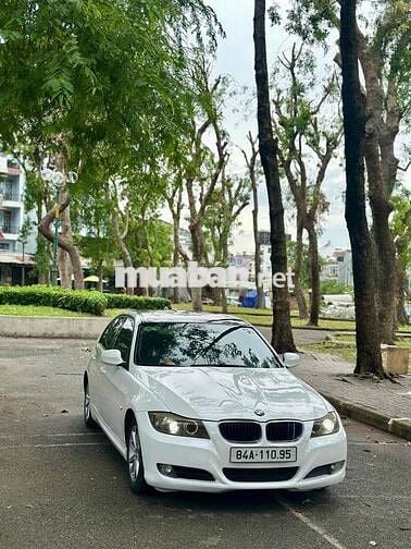 BMW 3 Series 2010 320i - chính chủ uỷ quyền