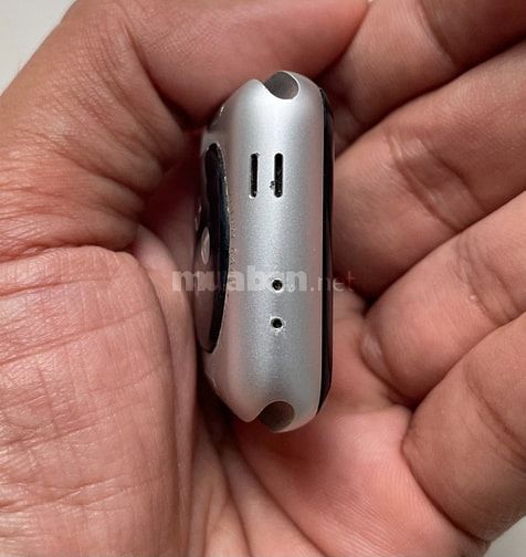 Aw s3 38mm trắng viền nhôm giá 1tr7 có fix