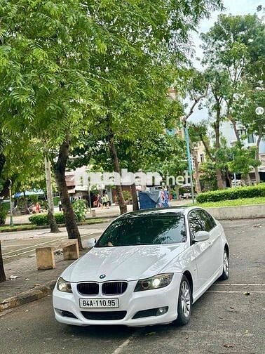 BMW 3 Series 2010 320i - chính chủ uỷ quyền