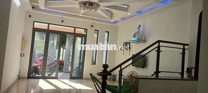 Nhà phố đẹp 5m x 20m. 3 tầng Khu biệt thự Phú Nhuận Lê Thị Riêng