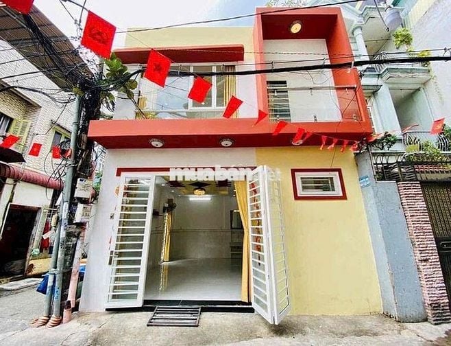 Ra nhanh căn nhà cô chú lớn tuổi bán ngộp Tân Kiên