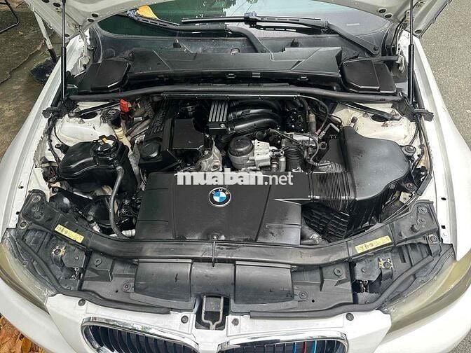 BMW 3 Series 2010 320i - chính chủ uỷ quyền