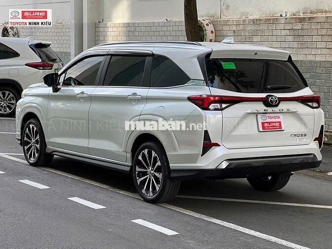 Toyota Veloz Cross 2024  - 18.000 km