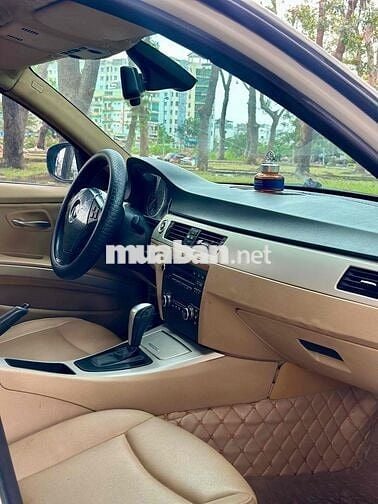 BMW 3 Series 2010 320i - chính chủ uỷ quyền
