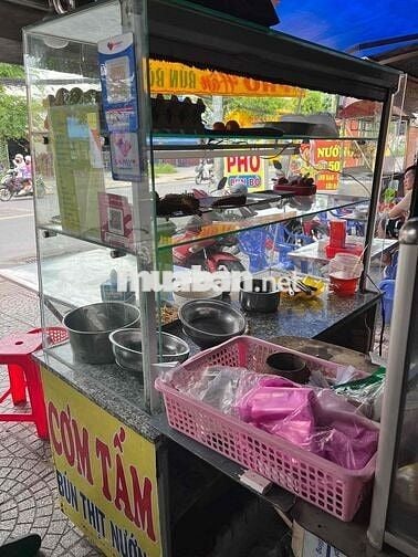 cho thuê mặt bằng 267 Nguyễn ảnh thủ hiệp thành