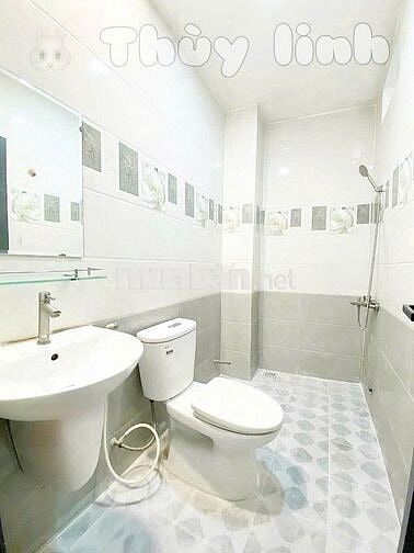 TRỐNG MẶT BẰNG NẰM GẦN CẦU NGUYỄN VĂN CỪ