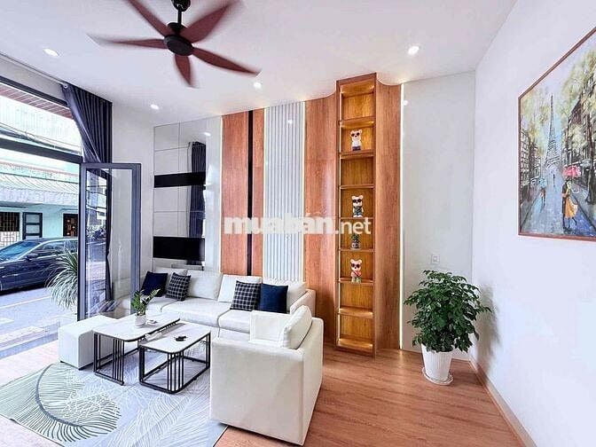 💥CHÍNH CHỦ NHỜ BÁN GẤP – NHÀ 3 TẦNG MẶT TIỀN BẦU HẠC 2 - GẦN SÂN BAY💥