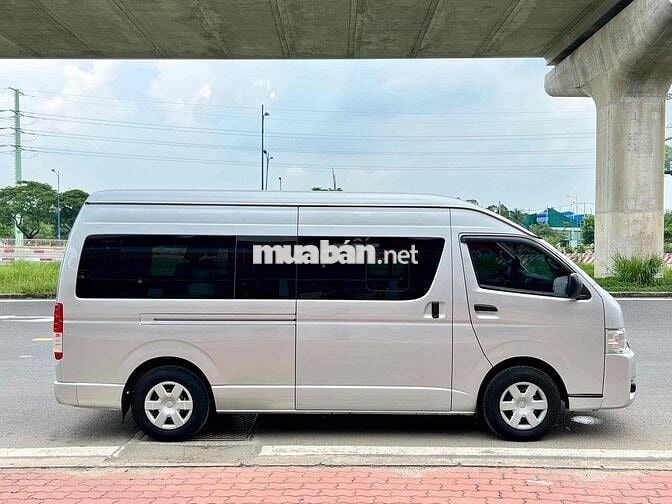 Toyota Hiace 2018 3.0L xe Bảo dưỡng hãng đầy đủ