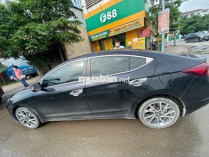 Hyundai Elantra 2019 2.0 AT - 48000 km