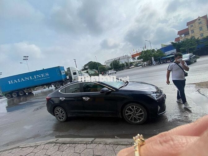 Hyundai Elantra 2019 2.0 AT - 48000 km