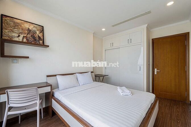 CHỦ GIẢM GIÁ MẠNH CHO KHÁCH VÀO Ở LIỀN CĂN 1PN VINHOMES VIEW ĐẸP