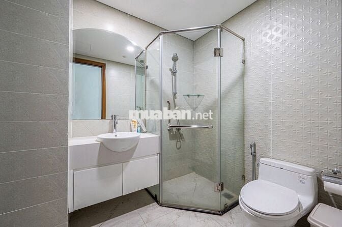 CHỦ GIẢM GIÁ MẠNH CHO KHÁCH VÀO Ở LIỀN CĂN 1PN VINHOMES VIEW ĐẸP