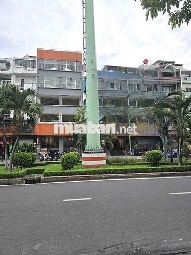 Nhà ngang 8m Mặt tiền Phan Xích Long, Phú Nhuận (4 lầu, hầm xe)