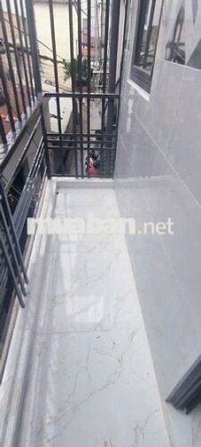NHÀ 2 TẦNG, (3,1X8)M2, SÁT MẶT TIỀN, TRUNG TÂM TÂN BÌNH, 3,5 TỶ CÒN TL