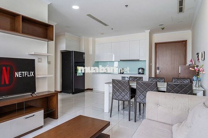 CHỦ GIẢM GIÁ MẠNH CHO KHÁCH VÀO Ở LIỀN CĂN 1PN VINHOMES VIEW ĐẸP