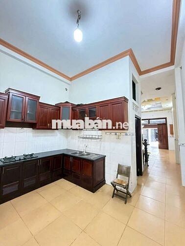 NHÀ CHÍNH CHỦ CẦN BÁN 4X22M 2 TẤM GIÁ TỐT