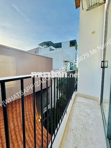 🏡 CĂN HỘ STUDIO CÓ HỒ BƠI ĐỐI DIỆN VINCOM