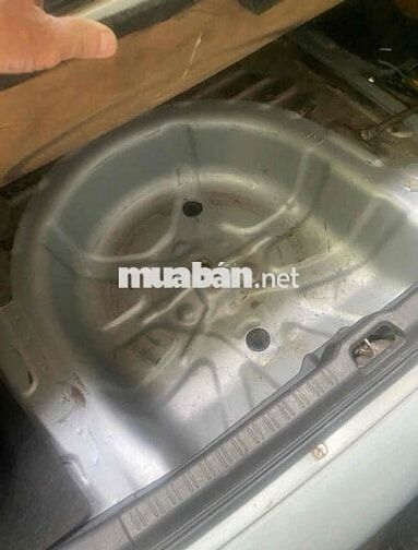 Toyota Corolla 2000 GLi 1.6 MT - 131000 km