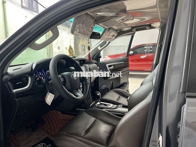 Toyota Fortuner 2017 2.7V 4x2 AT - 105000 km