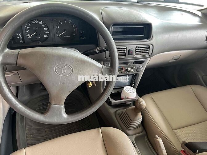 Toyota Corolla 2000 GLi 1.6 MT - 131000 km