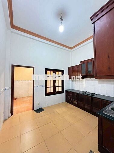NHÀ CHÍNH CHỦ CẦN BÁN 4X22M 2 TẤM GIÁ TỐT